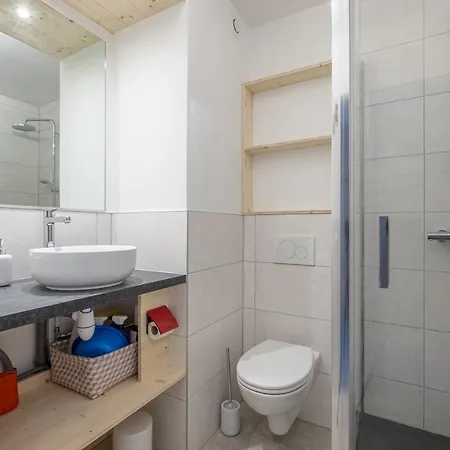 A L'aiguille Du Midi